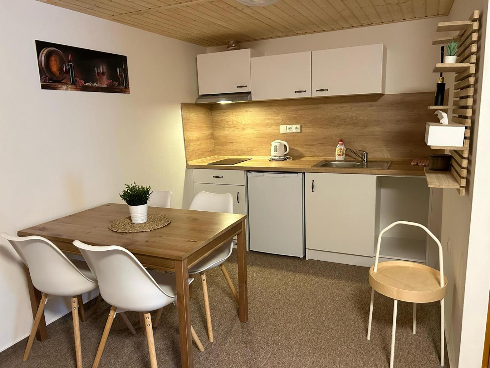 Apartmány u Pálavy Přítluky Exterior foto